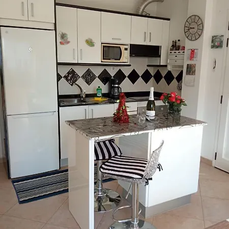 Appartamento Top A M.200 Dal Mare, Max Confort